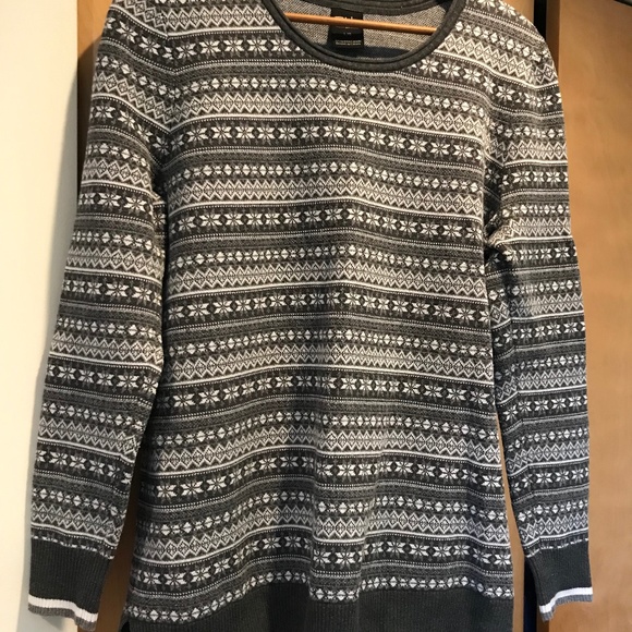 A FarWest grey and white knitted top - Picture 3 of 7